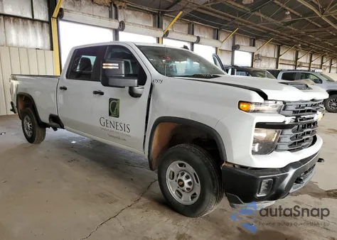 2024 Chevrolet Silverado C2500 Heavy Duty z USA, uszkodzony, nr VIN 1GC4WLE77RF367575